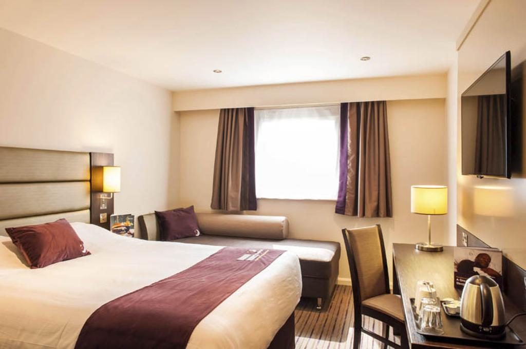 Premier Inn London Lewisham Eksteriør billede